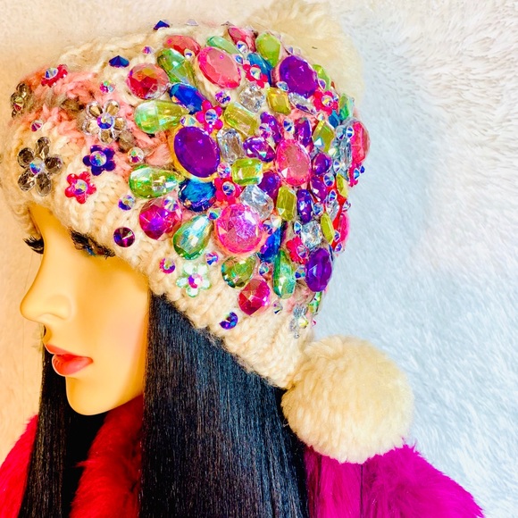 Knit Hat - Picture 2 of 8